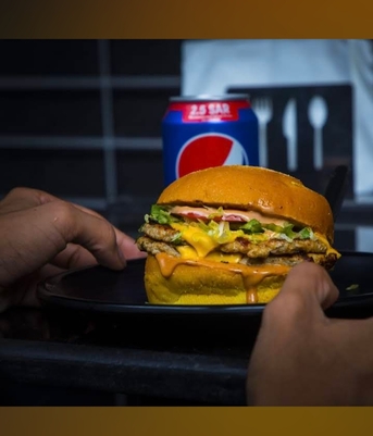 Madinah, Job Seekers, Burger Restaurant Hotel Bell Boy And Satwad Supervisor