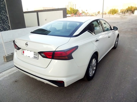 Bilad Al Qadeem, Vehicles, Cars & Trucks , BHD 111,  Nissan Altima,  2021,  Automatic,  72000 KM,   2020 &  | First Owner | Well Maintained | Urgent Sale