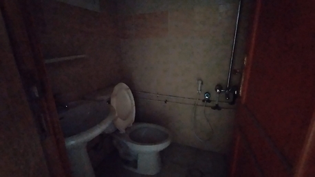 Sanabis, Apartments/Houses, BHD 220/year,  2 BR,  Sanabis:- Groundfloor 2Bhk Unfurnished Flat On Rent With Unlimited Ewa