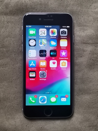 Riffa, Mobile Phones, BHD 37,  Iphone 6 Silver Color 16GB In Very Good.condition Without Scratches