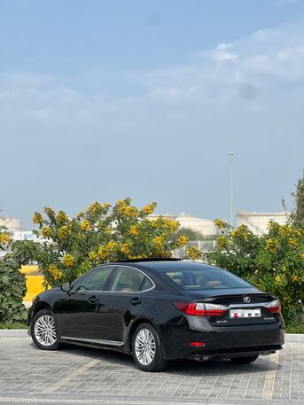Riffa, Vehicles, Cars & Trucks , BHD 7800,  LEXUS ES 350 2016 BLACK,  2016,  Automatic,  125000 KM,