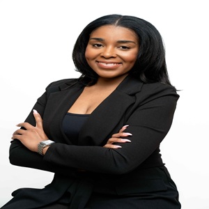 New York, Business, Professional Headshots Photographer Near You | Business & Personal Branding By Hailey Phot