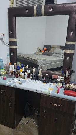 Khobar, Furniture, SAR 500,  Bed Set(bed,dressing,side Table,matrus)