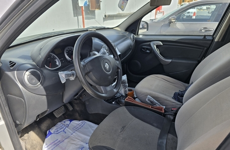 Riyadh, Vehicles, Cars & Trucks , SAR 19000,  Renault 15,  2014,  Automatic,  212000 KM,  Renault Duster  Registered 2015