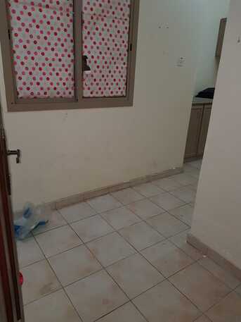 Manama, Apartments/Houses, BHD 120/month,  1 BR,  15 Sq. Meter,  Flat For Rent In Suqaya Area Near Salmanyia Hospital