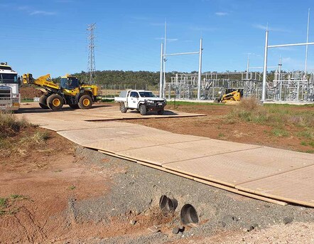Sydney, Construction, Heavy Duty Track Mats Hire For Reliable Ground Protection