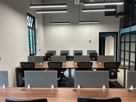 Hyderabad, Offices, INR 4999,  Work Smarter At The Best Coworking Space In Gachibowli | Qdesq