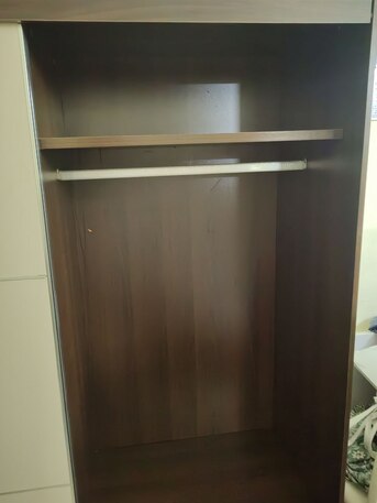 Manama City Centre, Furniture, BHD 35,  Wardrobe For Sale