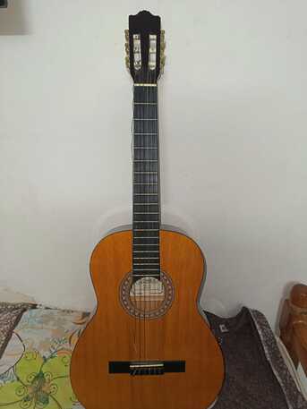 Riyadh, Musical Instruments, SAR 180,  Guitar For Sale