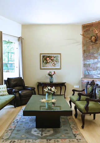 Chandigarh, Holiday/Vacation Rentals, 6 BR,  Stay In Barog &ndash; Luxury Homestay Experience Near Kasauli