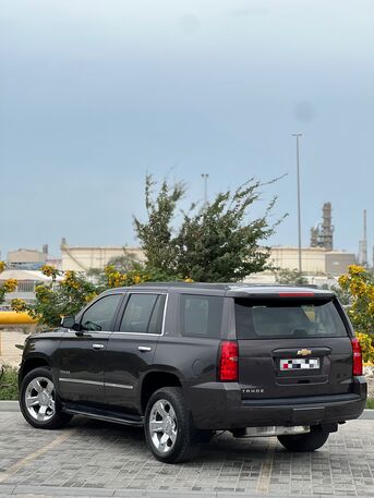 Riffa, Vehicles, Cars & Trucks , BHD 7500,  CHEVROLET TAHOE LT 2015 GREY,  2015,  Automatic,  130000 KM,