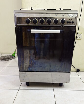Manama, Household Items, BHD 45,  Fridge 45 BD, Cooking Range BD 25
