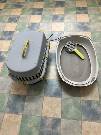 Dammam, Pet Supplies, SAR 120,  Cat Cage And Litter Box