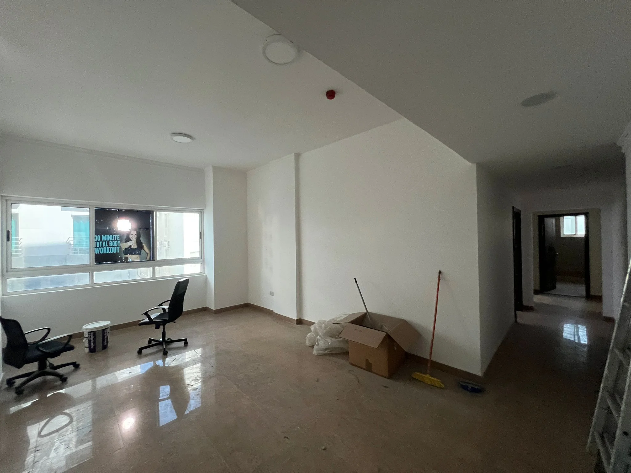 Zinj, Offices, BHD 280,  90 Sq. Meter,  Office For Rent In Zinj | Bright & Spacious Office Flat | Easy Highway Access