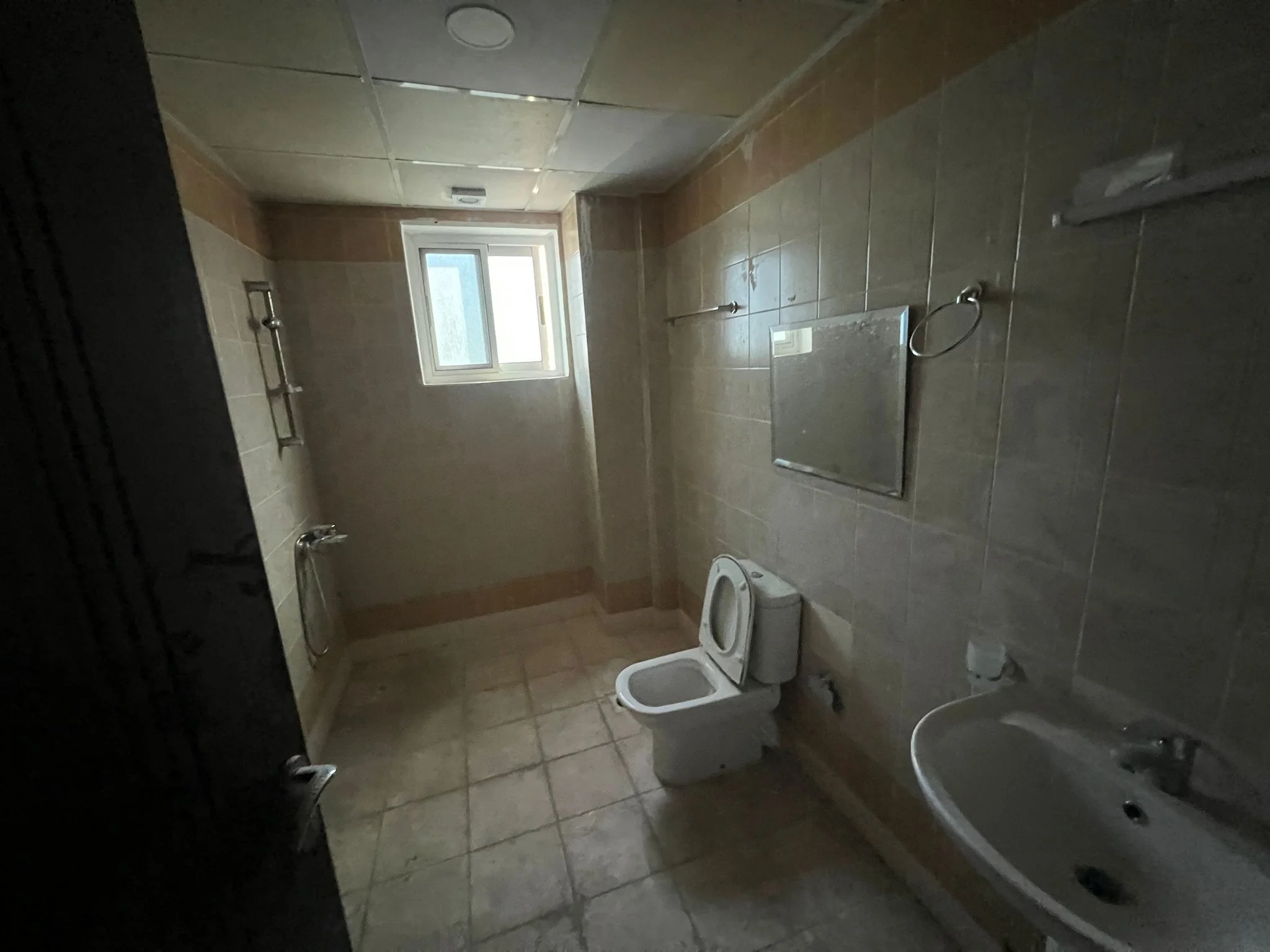 Zinj, Offices, BHD 280,  90 Sq. Meter,  Office For Rent In Zinj | Bright & Spacious Office Flat | Easy Highway Access