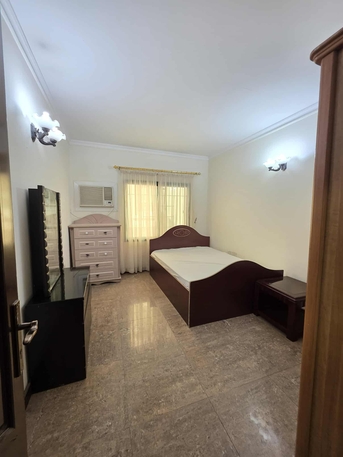 Juffair, Rooms Available, BHD 120/month,  Room Available For A Couple Or A Girl..
