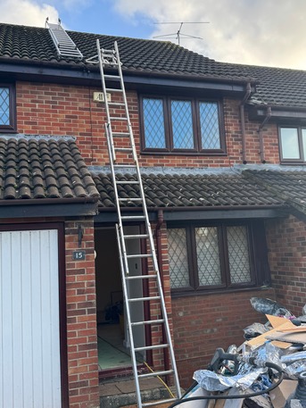 London, Cleaning, Affordable Gutter Cleaning Service In Reading | Kalfa