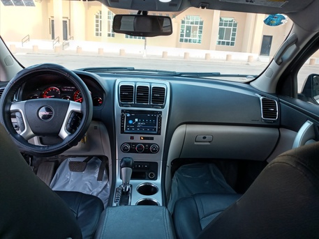Riyadh, Vehicles, Cars & Trucks , SAR 12000,  Gmc Acadia,  2011,  Automatic,  327000 KM,    Model - SAR 12,000