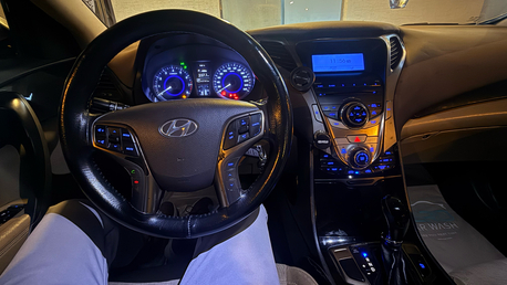Riyadh, Vehicles, Cars & Trucks , SAR 22000,  Hyundai Azera,  2012,  Automatic,  400000 KM,