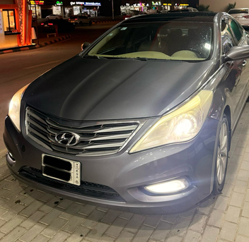 Riyadh, Vehicles, Cars & Trucks , SAR 22000,  Hyundai Azera,  2012,  Automatic,  400000 KM,