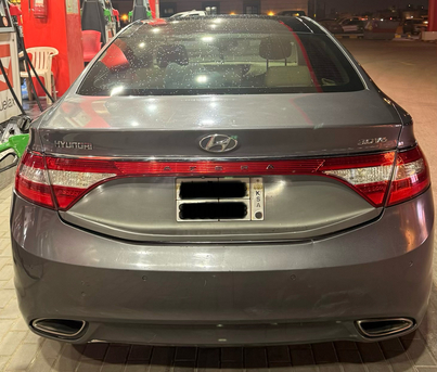 Riyadh, Vehicles, Cars & Trucks , SAR 22000,  Hyundai Azera,  2012,  Automatic,  400000 KM,