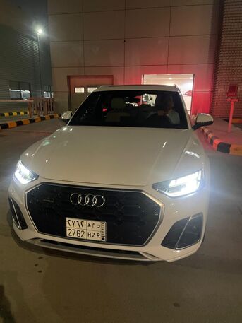 Dammam, Vehicle Lease Transfer, Audi Q5 2024 Lease Transfer ENBD Low KM No Downpayment