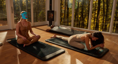 London, Health & Beauty Items, GBP 239,  Red Light Face Mask For Glowing Skin