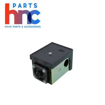 New York, Air Conditioners, USD 166,  KMC Controls CCE-1001 Pneumatic Electric Switch