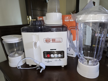 Jubail, Appliances, SAR 100,  Geepas Mixer Grinder