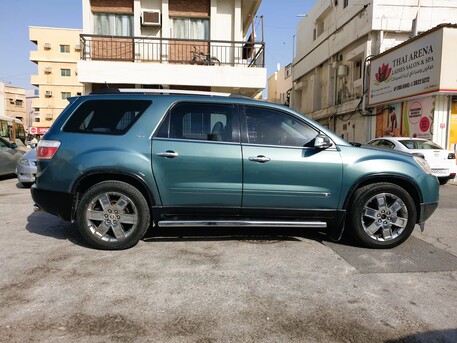 Manama, Vehicles, Cars & Trucks , BHD 14,  Gmc Acadia,  2010,  200000 KM,    Model Excellent Condition FOR SALE