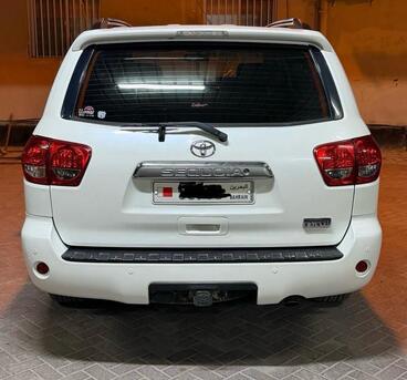 Hamala, Vehicles, Cars & Trucks , BHD 8900,  Toyota Sequoia,  2015,  Automatic,  192580 KM,    Limited Full Option For Sell