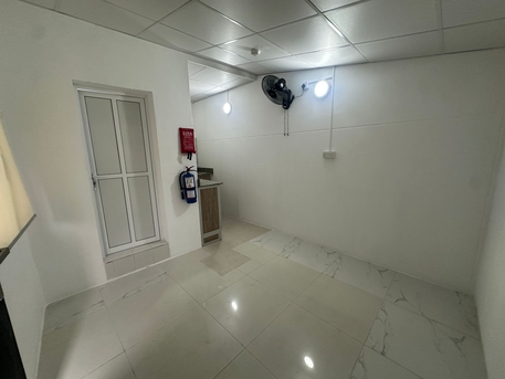 Adliya, Apartments/Houses, BHD 140/year,  1 BR,  Adliya:- Groundfloor Studio Flat On Rent With Ewa..