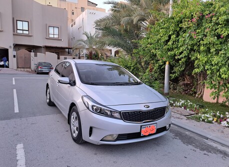 Riffa, Vehicles, Cars & Trucks , BHD 2450,  Kia Cerato,  2017,  Automatic,  140000 KM,  Excellent Condition