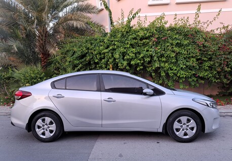 Riffa, Vehicles, Cars & Trucks , BHD 2450,  Kia Cerato,  2017,  Automatic,  140000 KM,  Excellent Condition