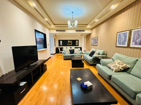 Manama, Apartments/Houses, BHD 80000/year,  3 BR,  3 Bedroom 4 Baths For Sale In Abraj Lulu