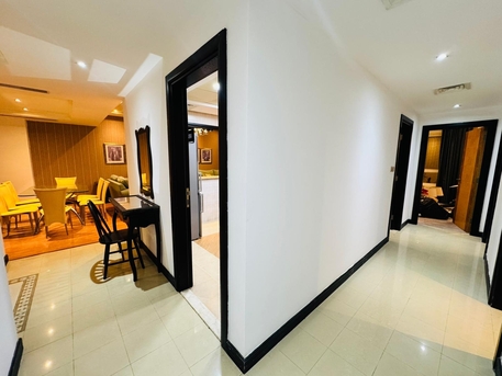 Manama, Apartments/Houses, BHD 80000/year,  3 BR,  3 Bedroom 4 Baths For Sale In Abraj Lulu