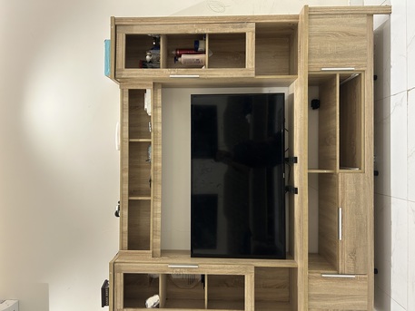 Riyadh, Electronics, SAR 750,  Samsung Smart TV With PAN Home TV Cabinet &ndash;SAR 750