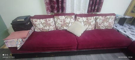 Al Aziziyah, Furniture, SAR 500,  7 Seater Sofa + Corner Table