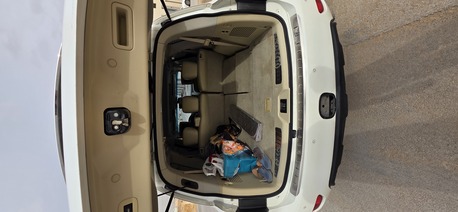 Riyadh, Vehicles, Cars & Trucks , SAR 100000,  Nissan Patrol Platinum,  2017,  Automatic,  212000 KM,  Platinum Full Option - Maintained At Petromin