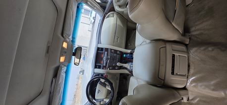 Riyadh, Vehicles, Cars & Trucks , SAR 100000,  Nissan Patrol Platinum,  2017,  Automatic,  212000 KM,  Platinum Full Option - Maintained At Petromin