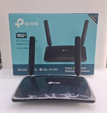 Manama, Computers, BHD 18,  TP-Link Dual Band 4G+ Sim Router Gigabit Lan 4Ports (Can Use As A Extender & Access Point)