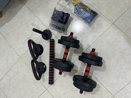 Riyadh, Sporting Goods, SAR 150,  10 KG ADJUSTABLE DUMBELLS FOR SALE WITH RESISTANCE BANDS (price Is Negotiatable)