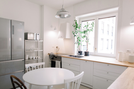 Milan, Staff Accomodation, EUR 3000,  Quiet, Pet-Friendly Apartment In Central Milan