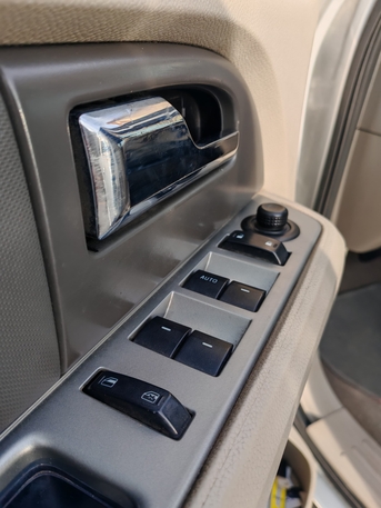 Riyadh, Vehicles, Cars & Trucks , SAR 30000,  Ford Expedition XLT,  2012,  Automatic,  332000 KM,  Ford Expedition