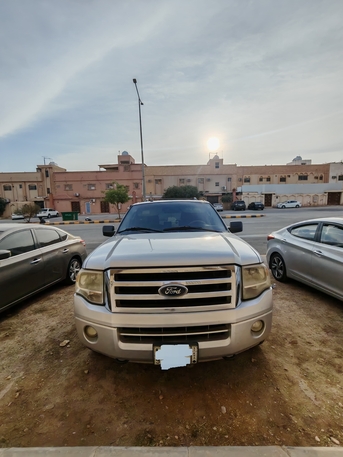 Riyadh, Vehicles, Cars & Trucks , SAR 30000,  Ford Expedition XLT,  2012,  Automatic,  332000 KM,  Ford Expedition