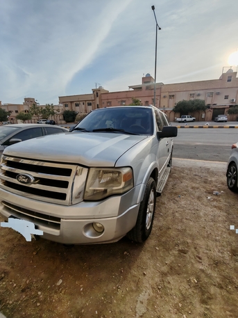 Riyadh, Vehicles, Cars & Trucks , SAR 30000,  Ford Expedition XLT,  2012,  Automatic,  332000 KM,  Ford Expedition