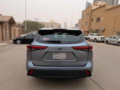 Al Olaya, Vehicles, Cars & Trucks , SAR 115000,  Toyota Highlander Hybrid,  2023,  Automatic,  153650 KM,  For Sale Toyota Highlander
