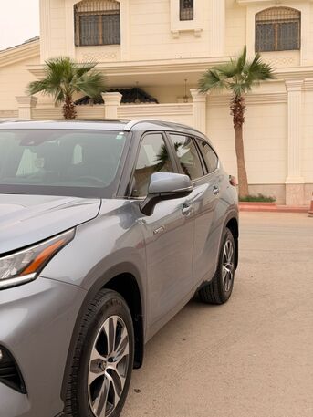 Al Olaya, Vehicles, Cars & Trucks , SAR 115000,  Toyota Highlander Hybrid,  2023,  Automatic,  153650 KM,  For Sale Toyota Highlander