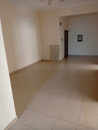 Manama, Apartments/Houses, BHD 180/year,  3 BR,  With AC  مع المكيفات