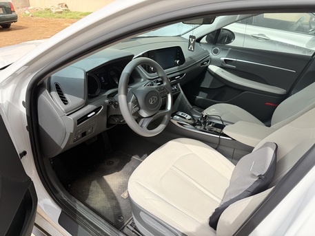 Jeddah, Vehicles, Cars & Trucks , SAR 58000,  Hyundai Sonata,  2022,  Automatic,  113500 KM,   2.5 GDI Engine For Sale